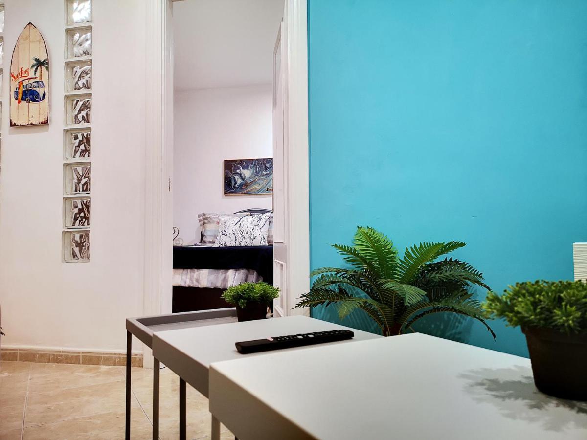 Junto A Calle Larios Apartament